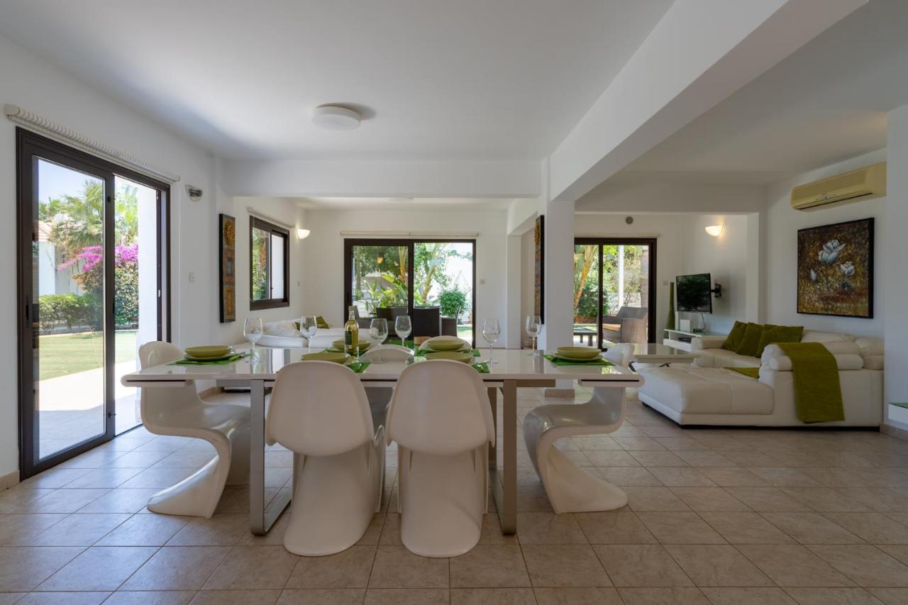 Lime 3-Bedroom Villa In Protaras Exterior foto